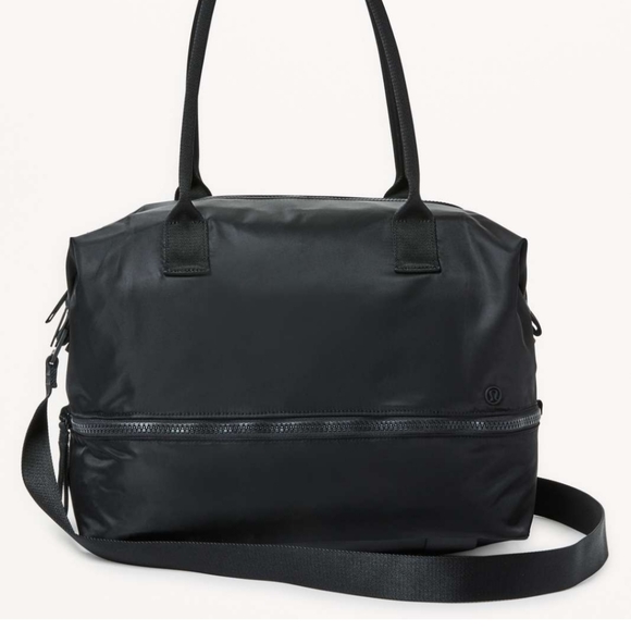 Lululemon Go Lightly Duffel | Midnight black - Picture 1 of 12